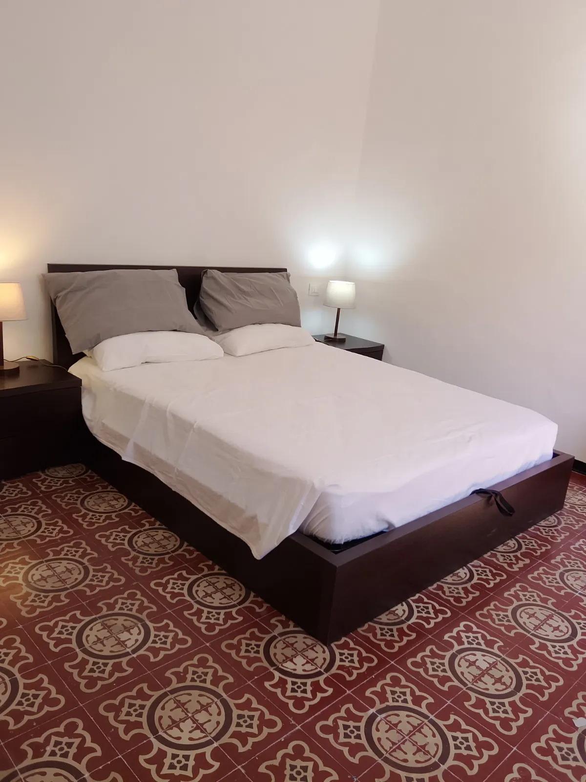 Letto matrimoniale nella camera di Borgo Antico